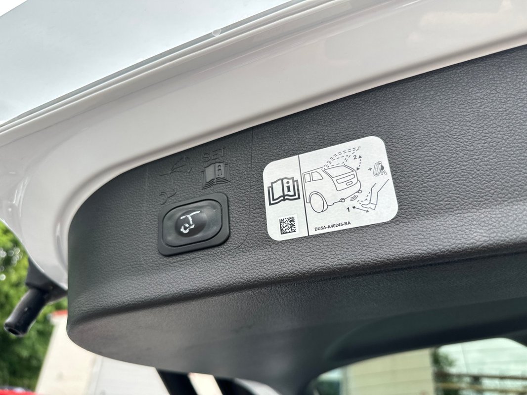 Ford Kuga foto 8