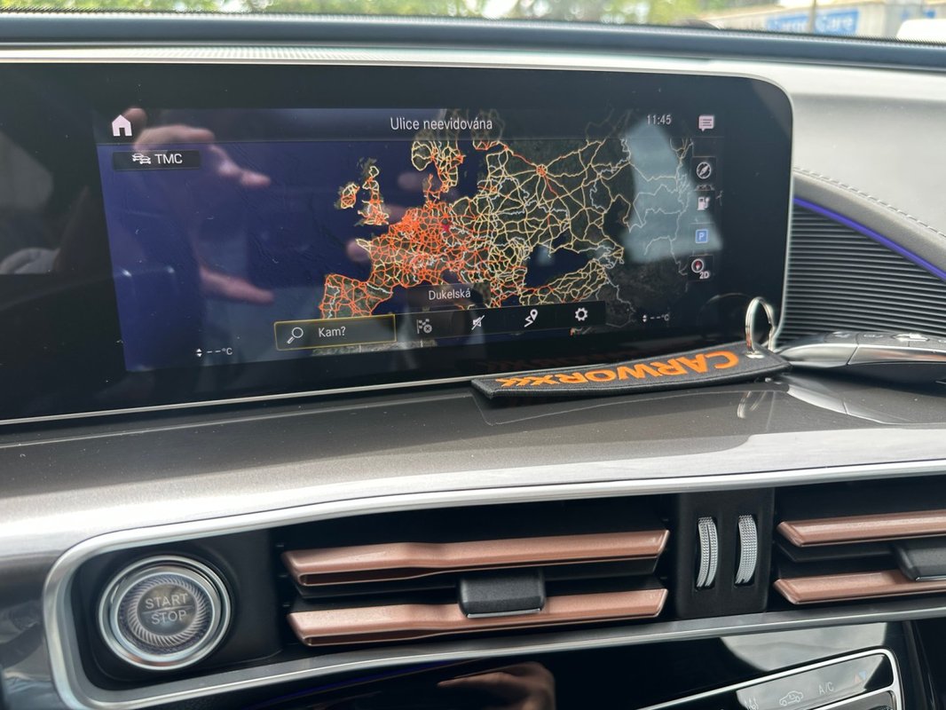 Mercedes-Benz EQC foto 20