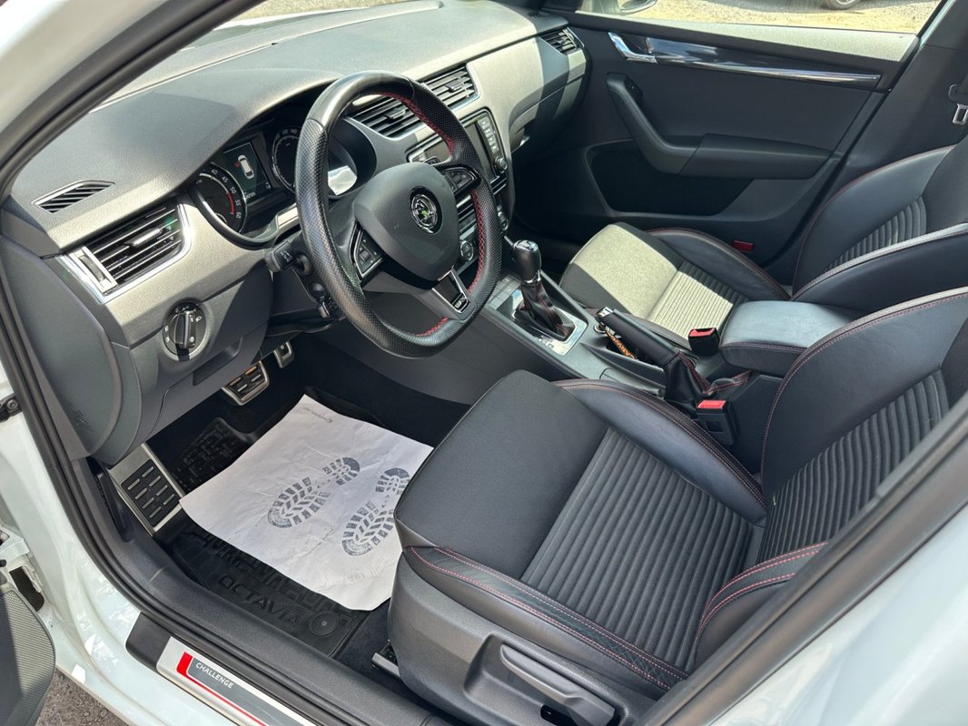 Škoda Octavia foto 2