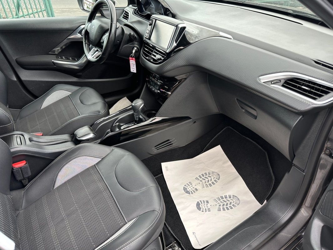 Peugeot 2008 foto 5
