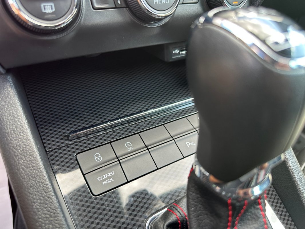 Škoda Octavia foto 14