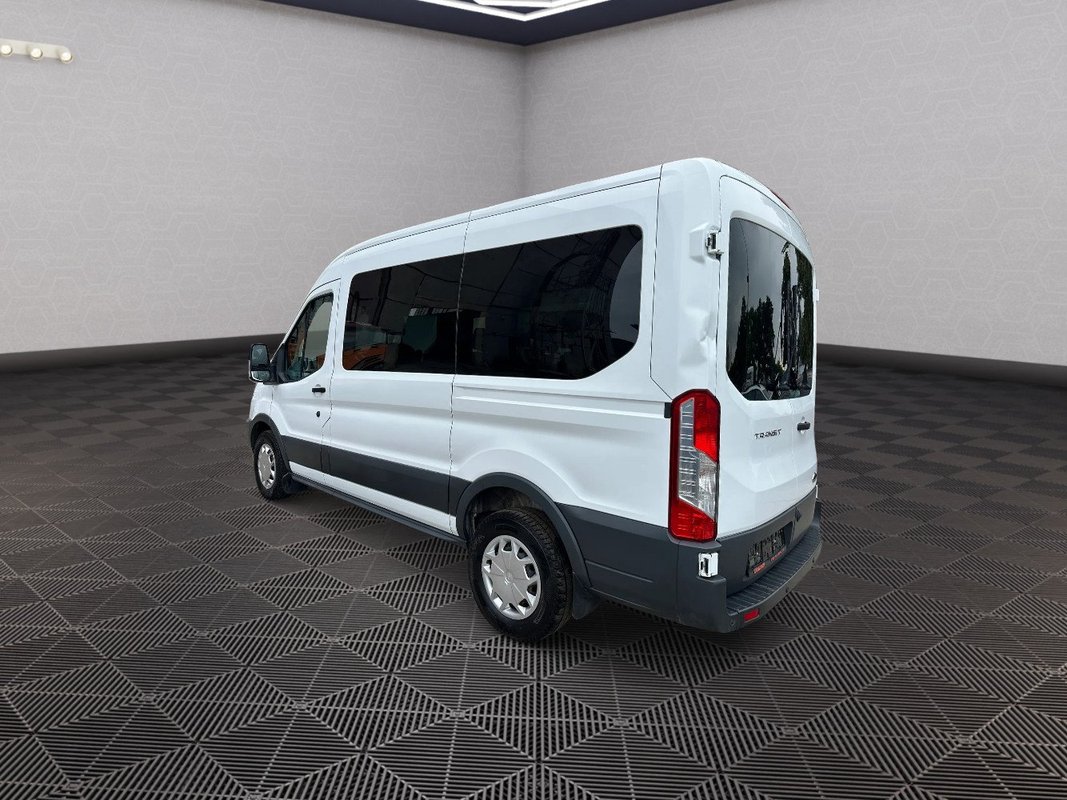 Ford Transit Courier foto 17