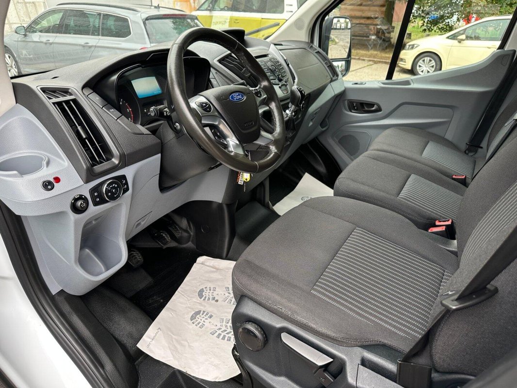 Ford Transit Courier foto 21