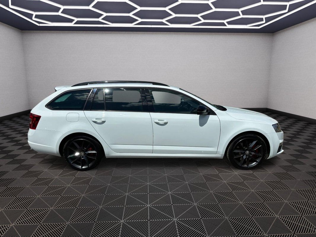 Škoda Octavia foto 27