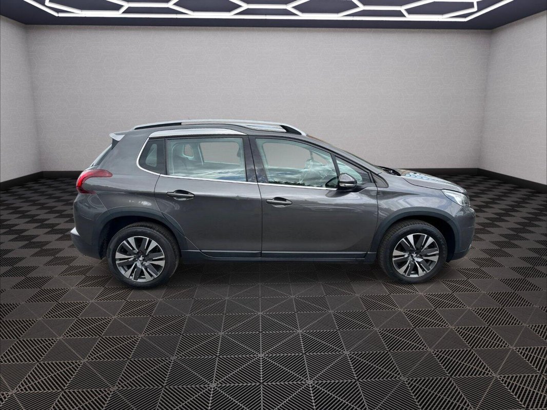 Peugeot 2008 foto 20