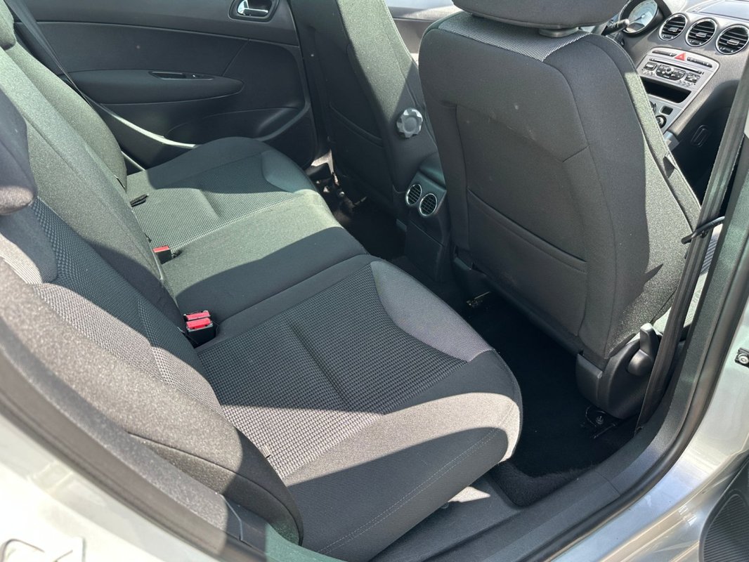 Peugeot 308 foto 5