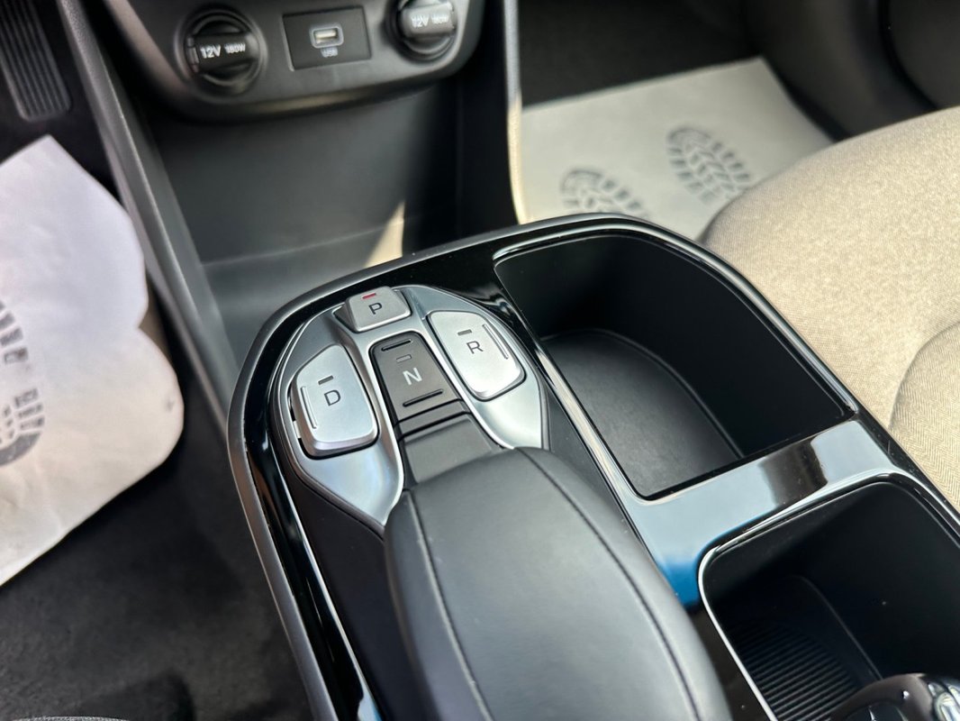 Hyundai Ioniq foto 15