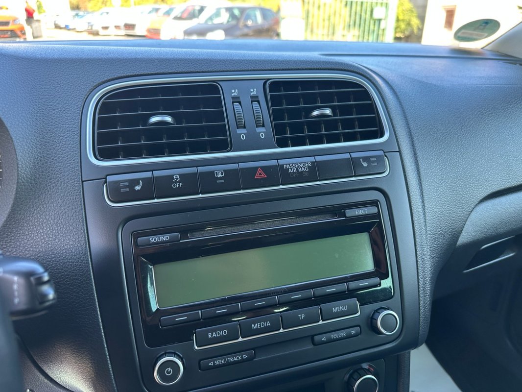 Volkswagen Polo foto 11