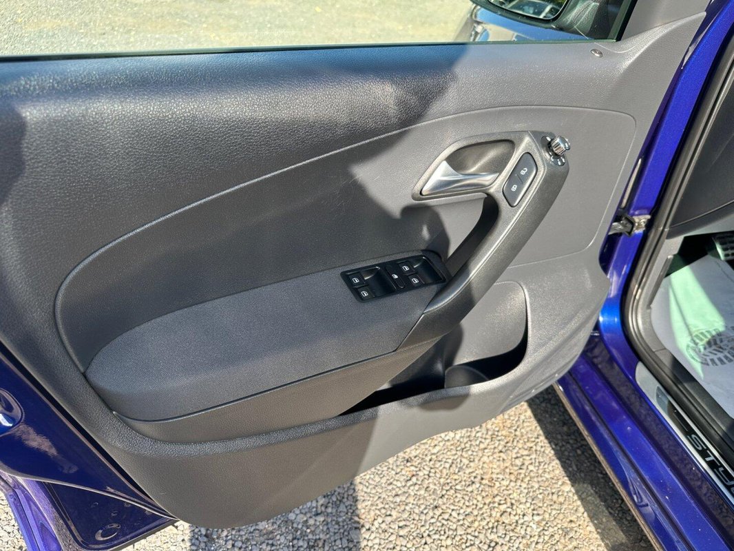Volkswagen Polo foto 27