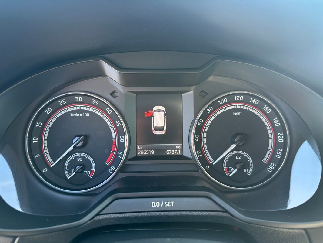 Škoda Octavia foto 10