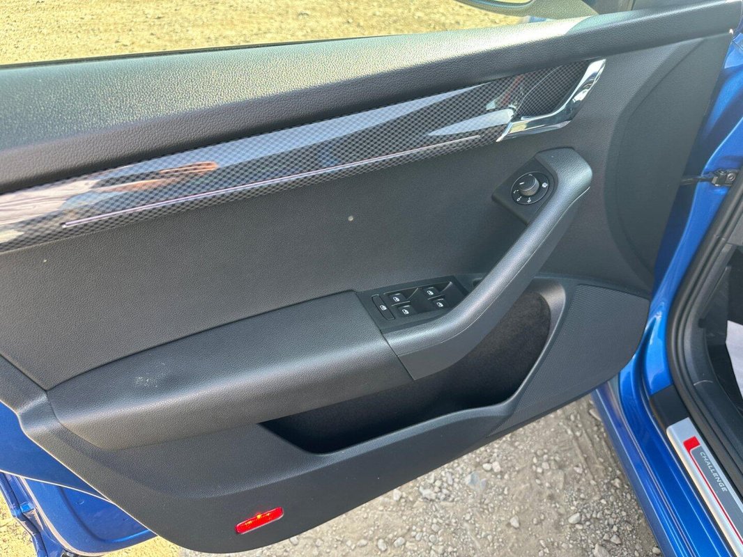Škoda Octavia foto 21