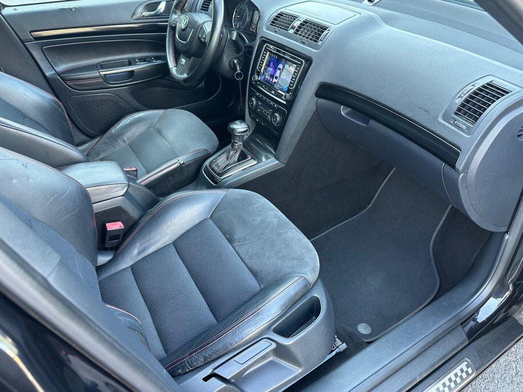 Škoda Octavia foto 6