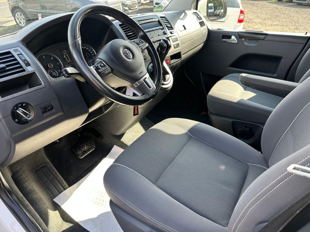 Volkswagen Multivan foto 2