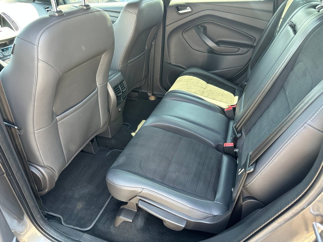 Ford Kuga foto 3