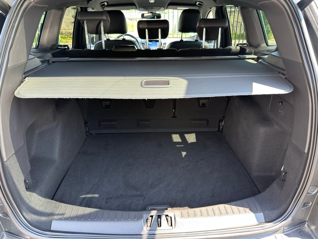 Ford Kuga foto 4