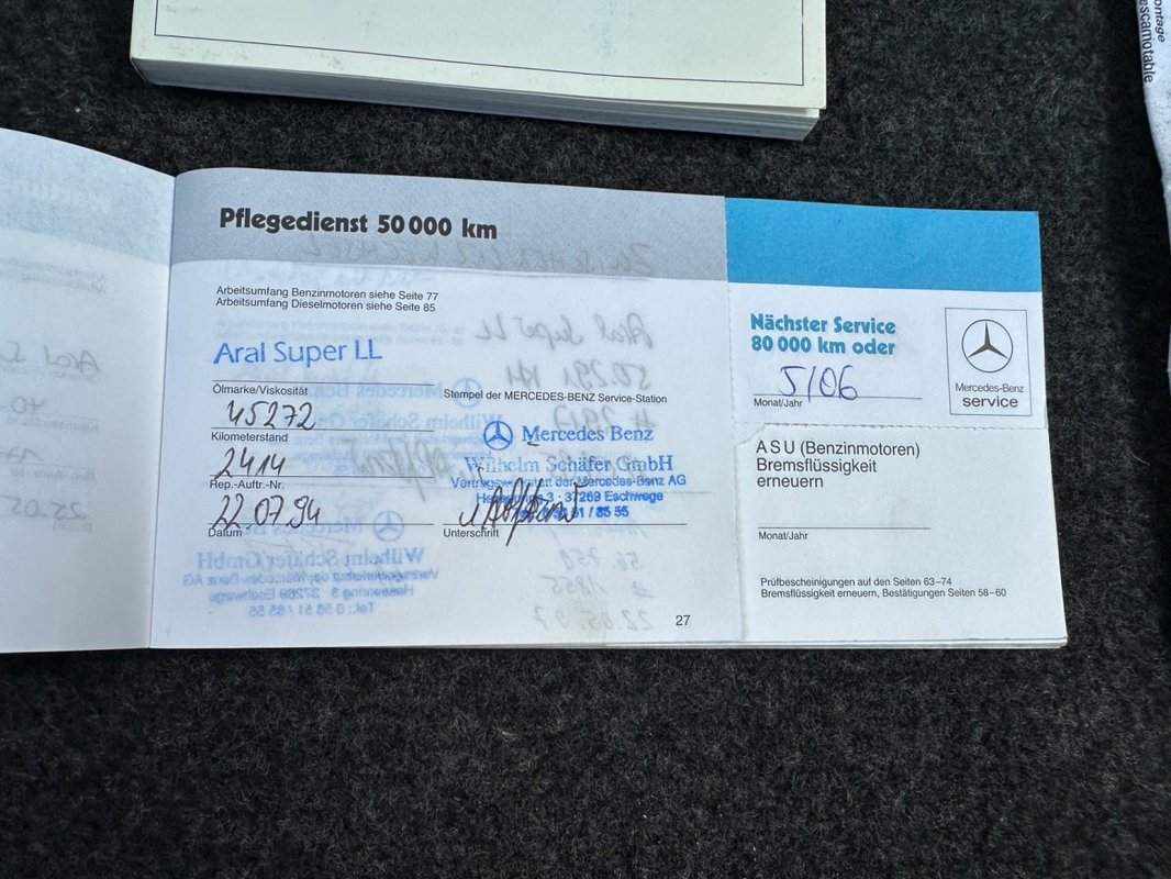 Mercedes-Benz 124 foto 36