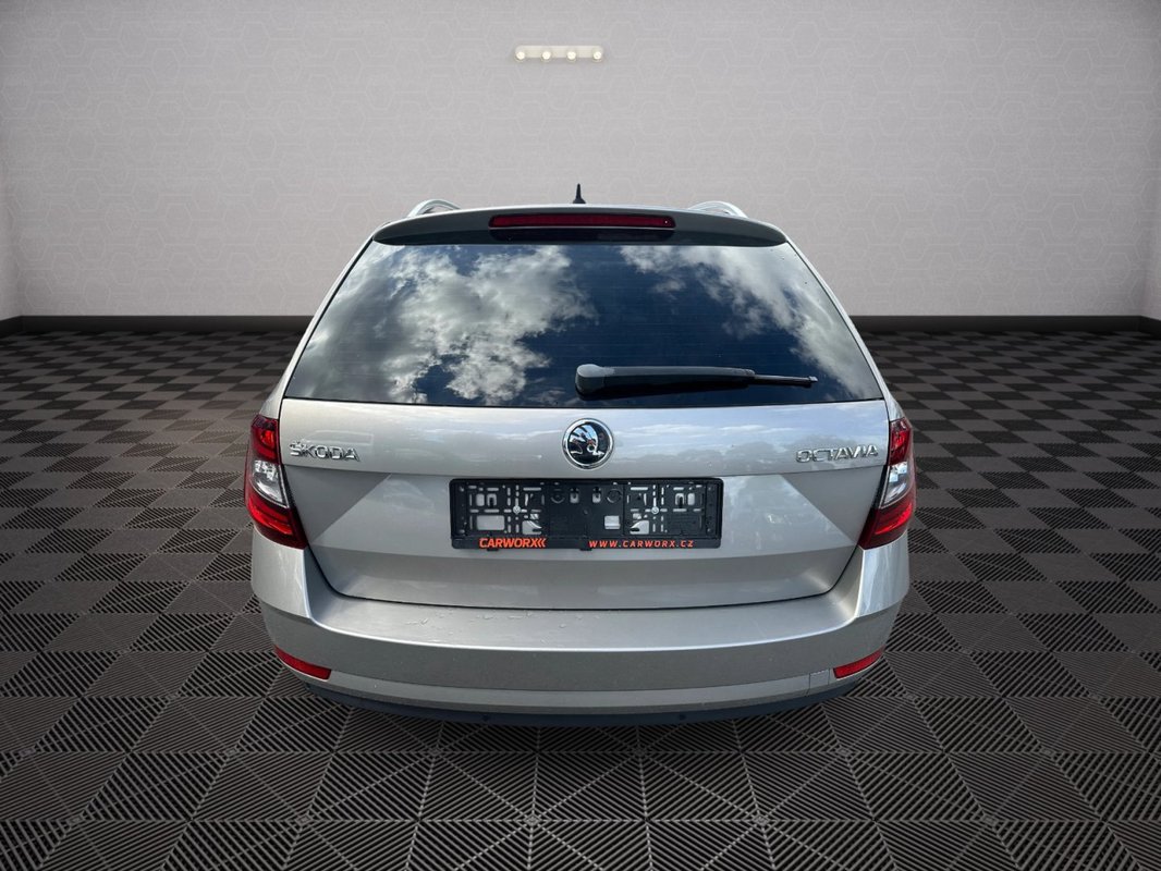 Škoda Octavia foto 28