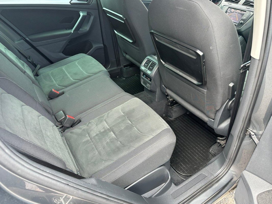 Volkswagen Tiguan foto 7