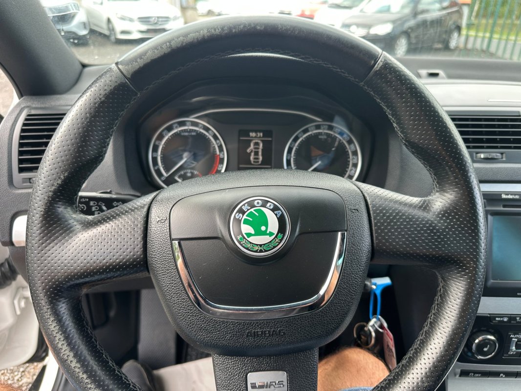 Škoda Octavia foto 10