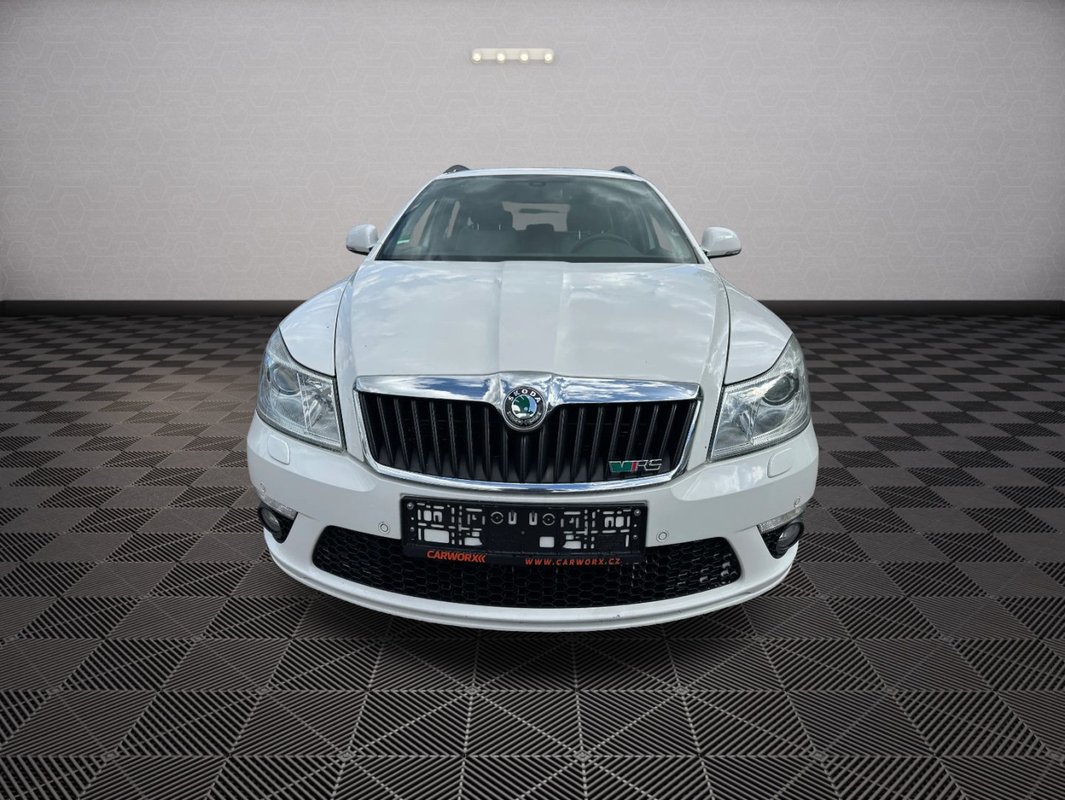 Škoda Octavia foto 12