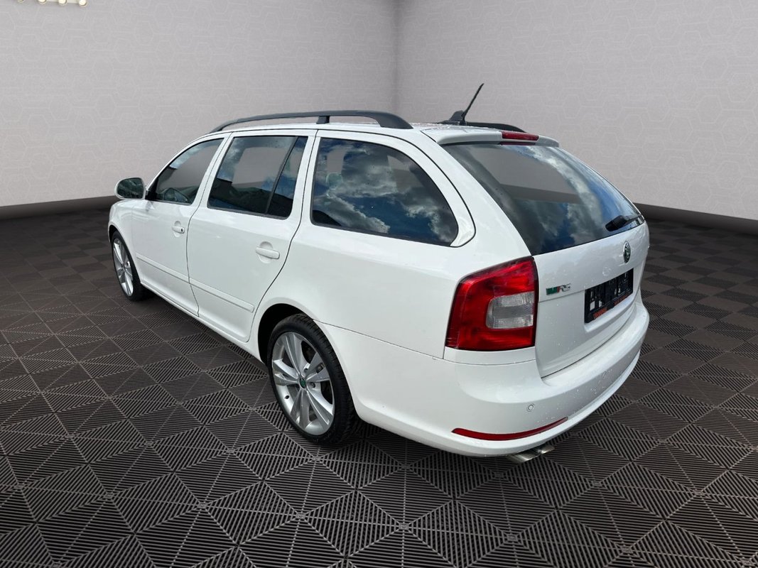 Škoda Octavia foto 29