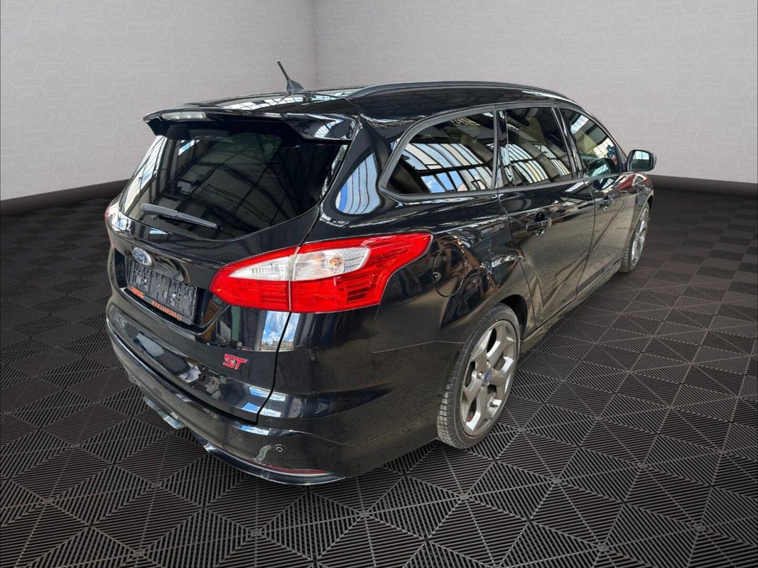 Ford Focus foto 24