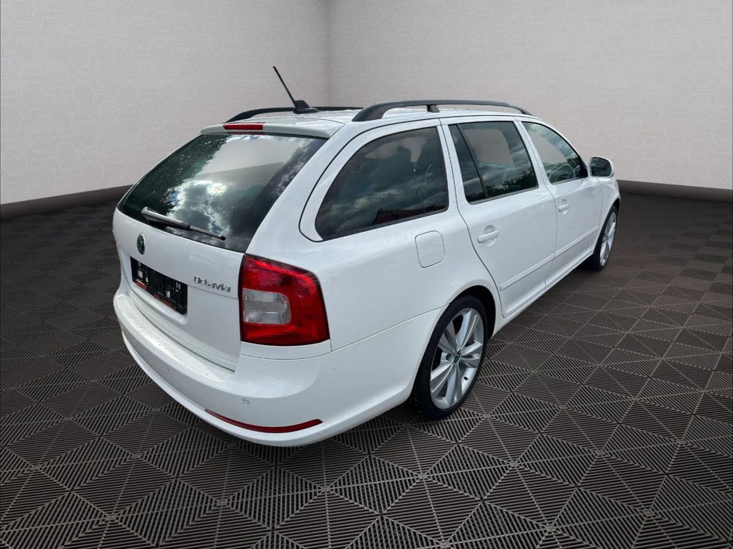 Škoda Octavia foto 31