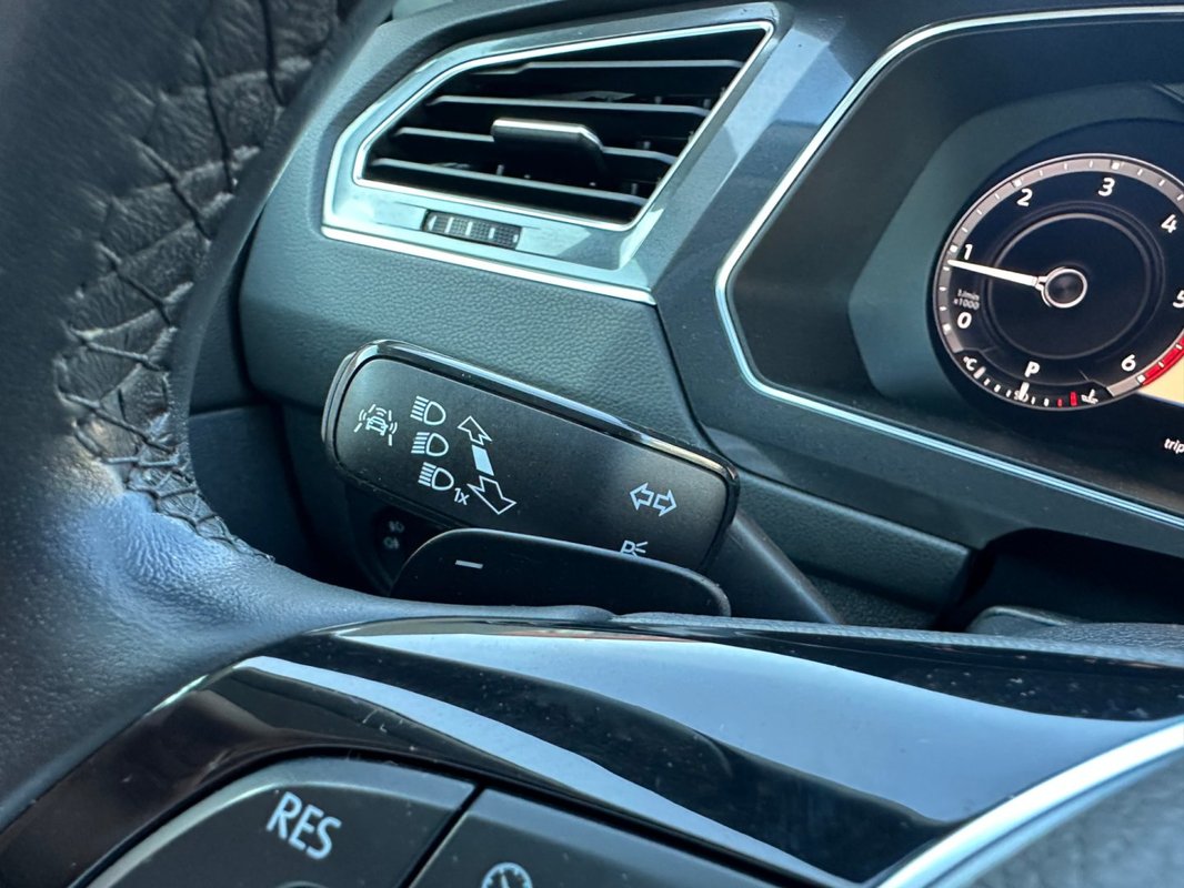 Volkswagen Tiguan foto 14