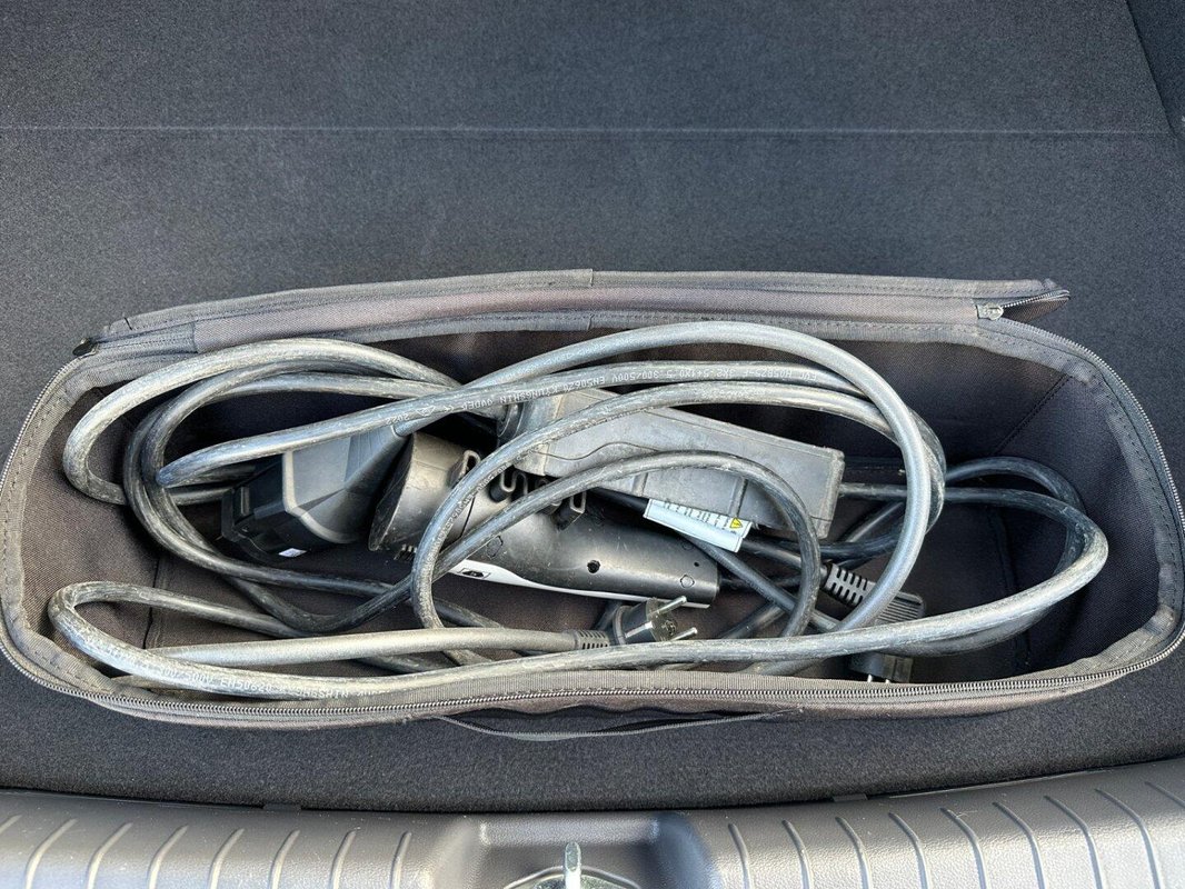 Hyundai Ioniq foto 6