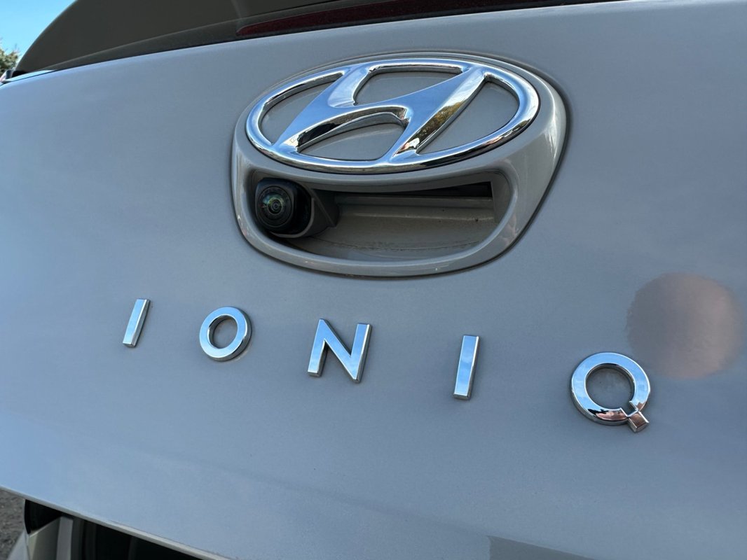 Hyundai Ioniq foto 7