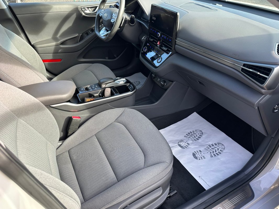 Hyundai Ioniq foto 9