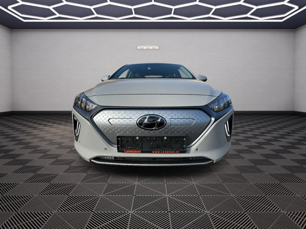 Hyundai Ioniq foto 12