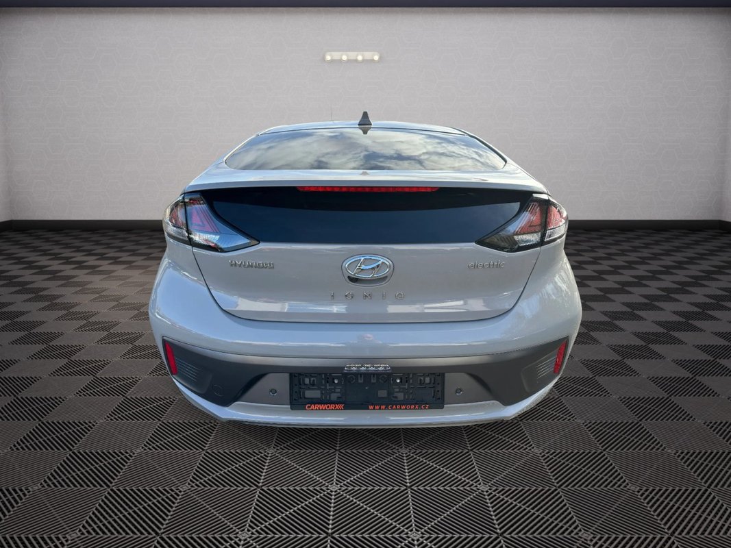 Hyundai Ioniq foto 23