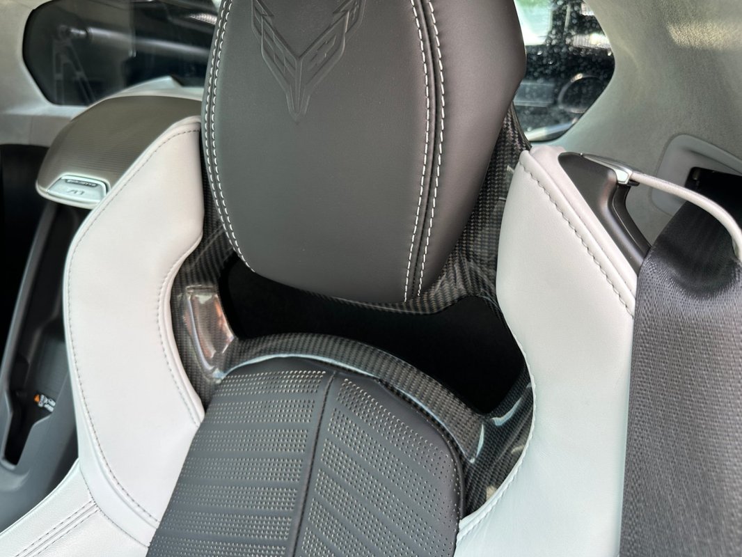 Chevrolet Corvette foto 8