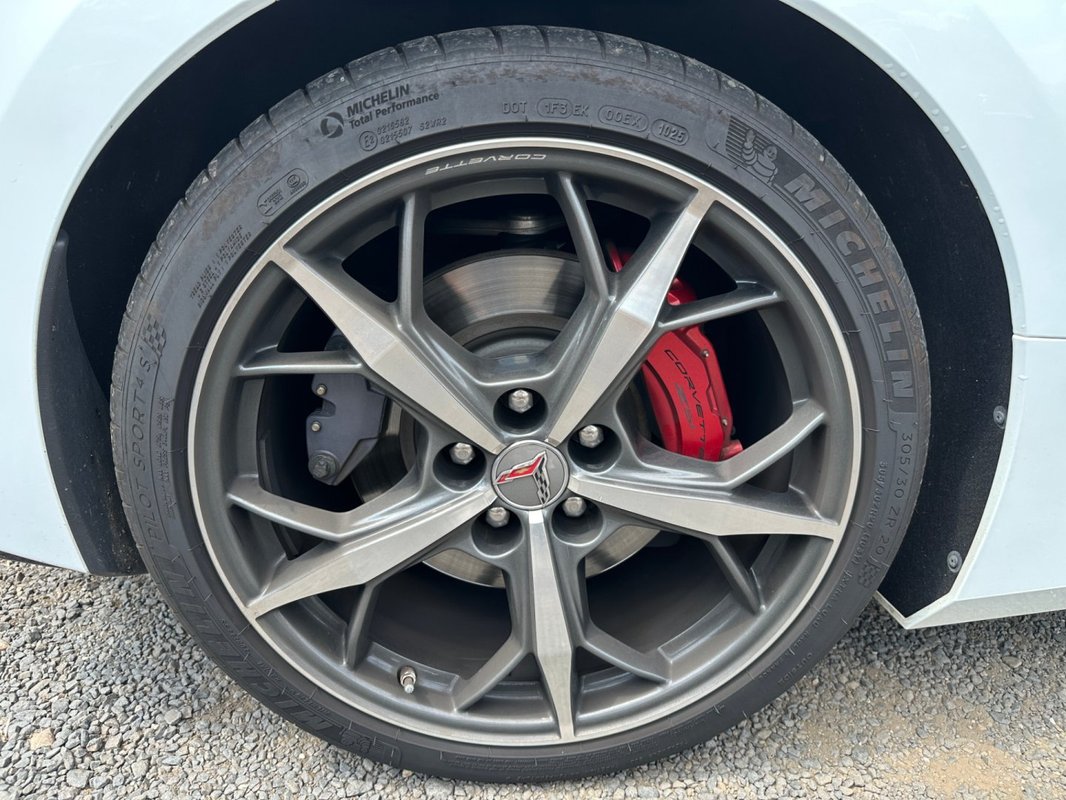 Chevrolet Corvette foto 14