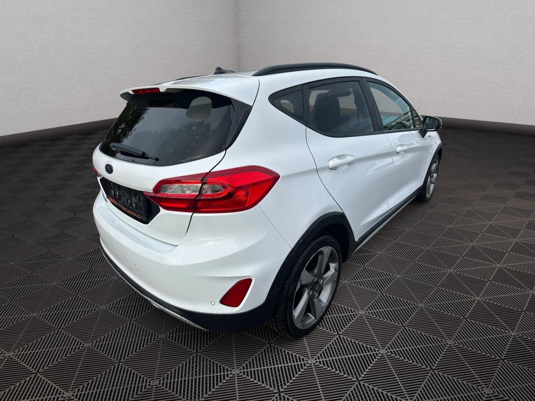 Ford Fiesta foto 23