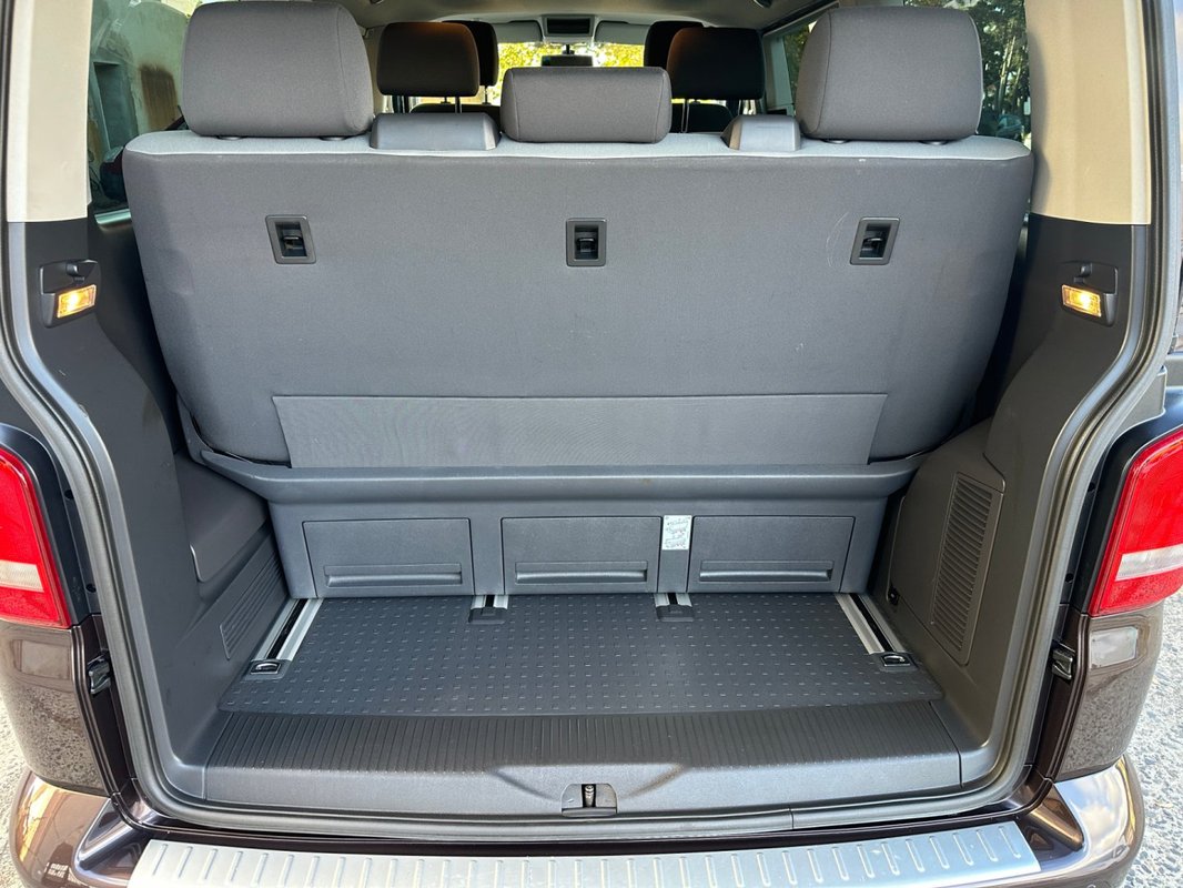 Volkswagen Multivan foto 3