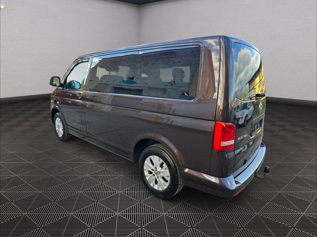 Volkswagen Multivan foto 22