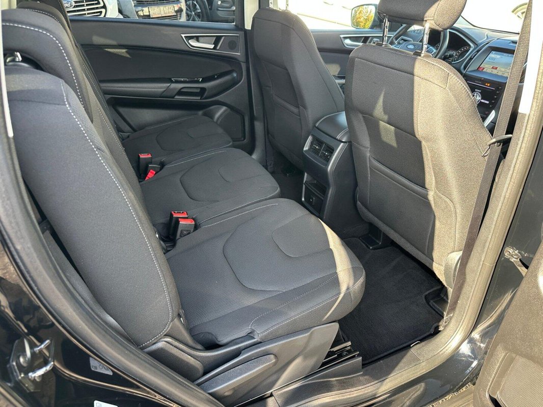 Ford S-MAX foto 9