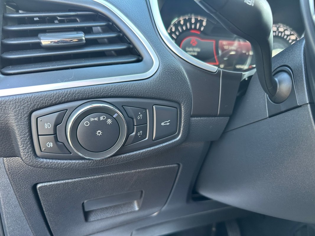 Ford S-MAX foto 14