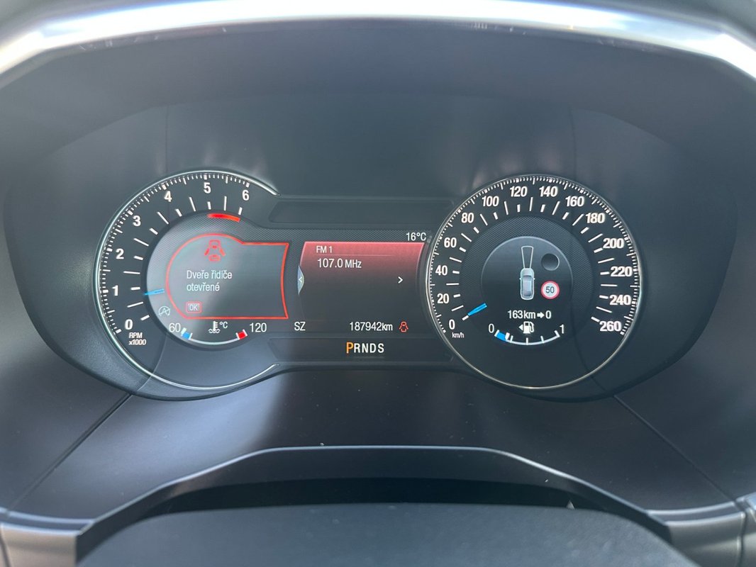 Ford S-MAX foto 17