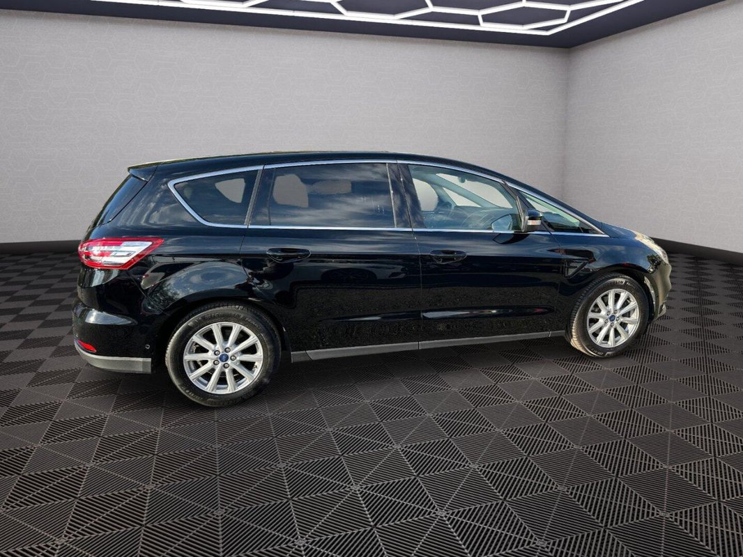 Ford S-MAX foto 28