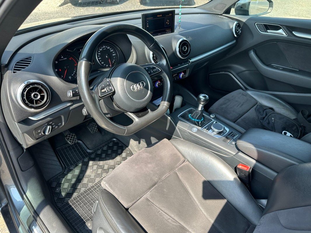 Audi A3 foto 2