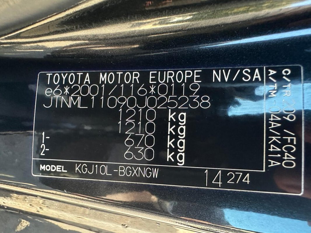 Toyota iQ foto 6