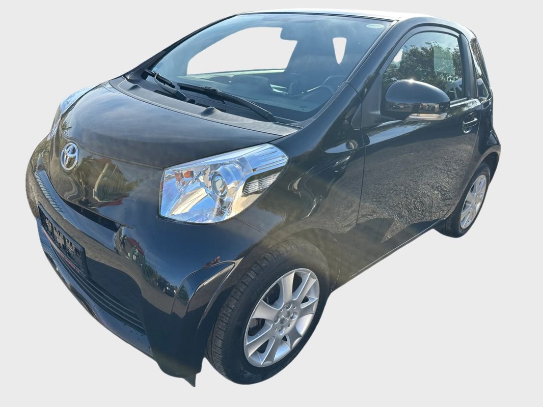 Toyota iQ foto 12