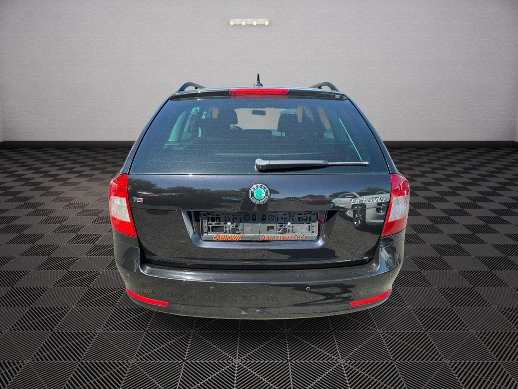 Škoda Octavia foto 25