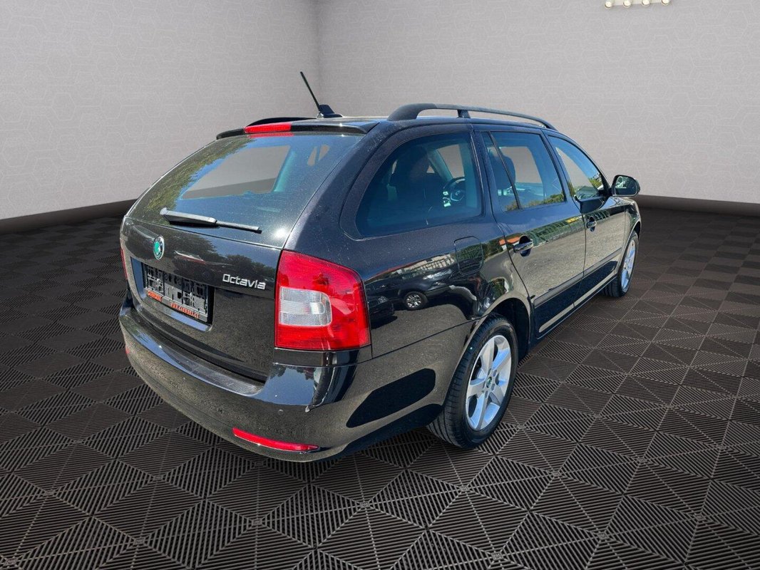 Škoda Octavia foto 26