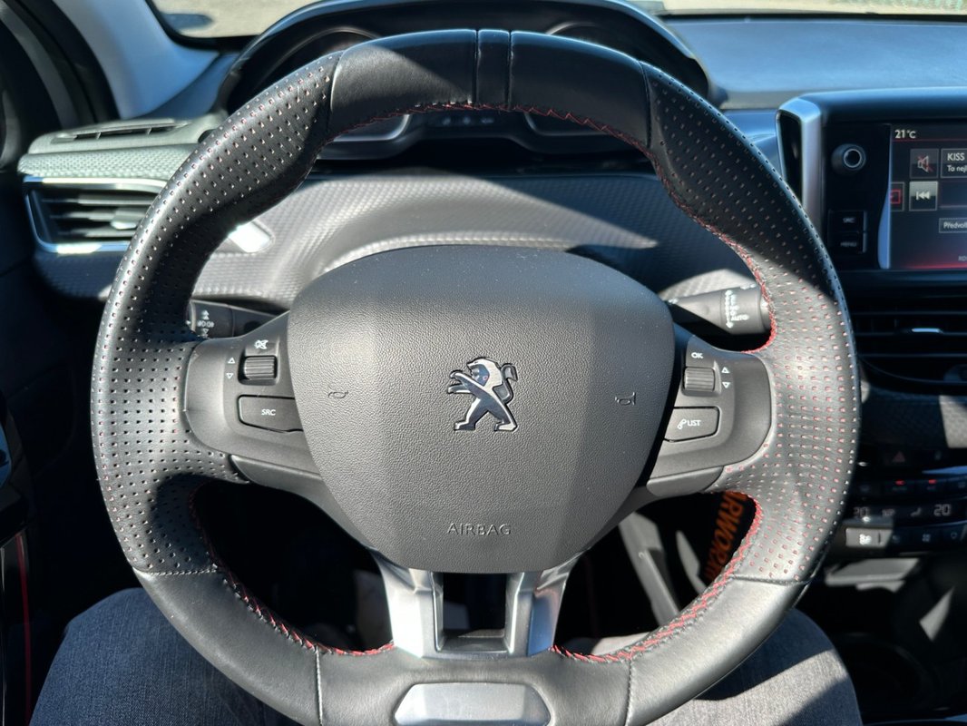 Peugeot 2008 foto 10