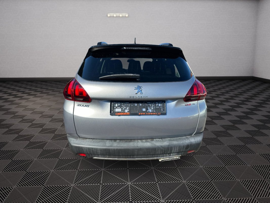 Peugeot 2008 foto 23