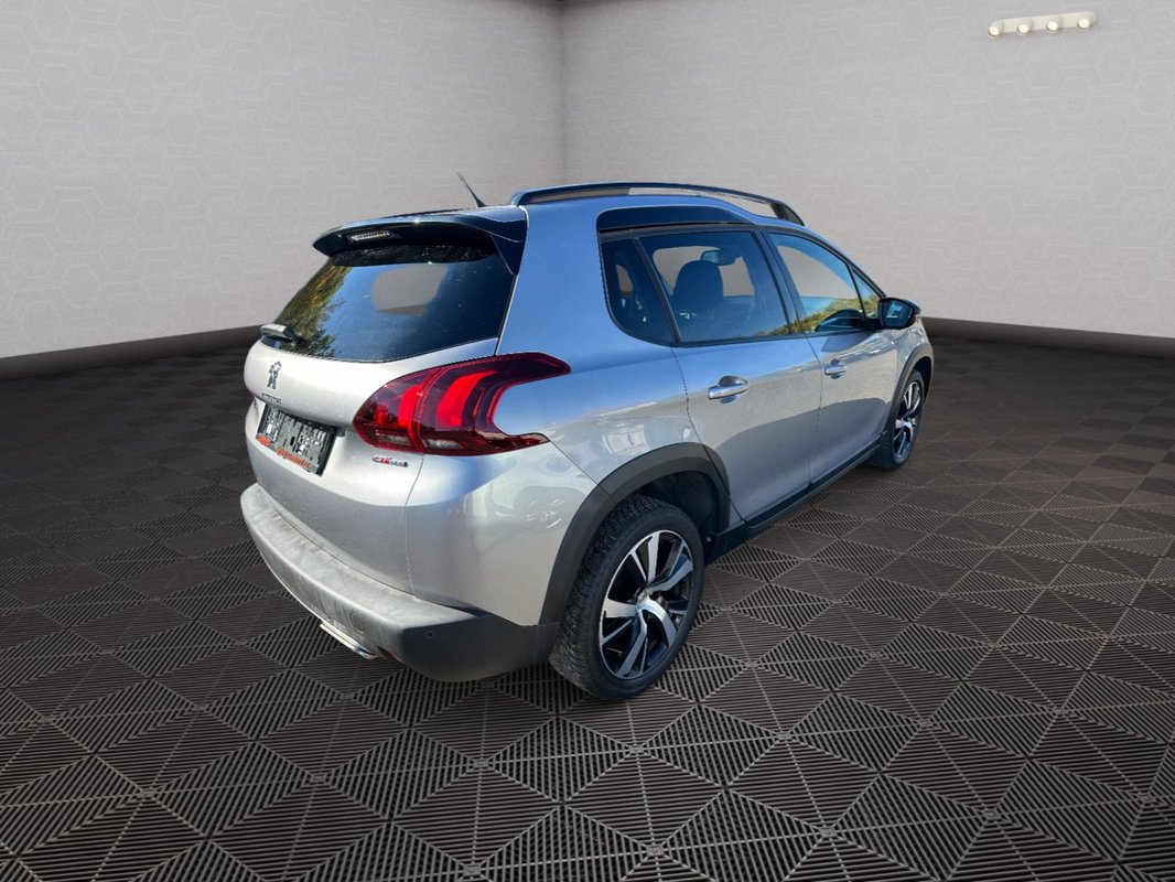 Peugeot 2008 foto 24